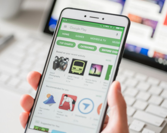 Google Play mağazasında yeni dönem: Üçüncü taraf uygulama mağazalarına kapı açılıyor