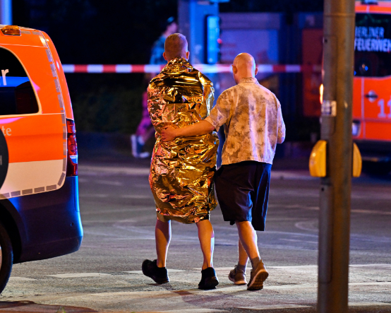 Berlin Onur Yürüyüşü'ne araçlı saldırı: 1 ölü, 16 yaralı
