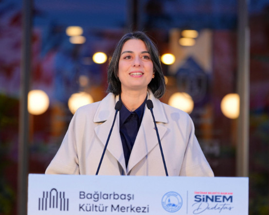 Üsküdar Belediye Başkanı Sinem Dedetaş tutuklandı