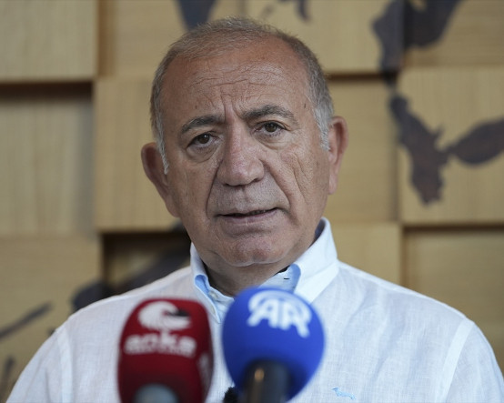 CHP'de İstanbul için 'formül' aranıyor: Gürsel Tekin'den 'görevimin başındayım' mesajı