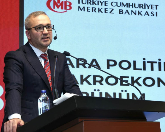 TCMB Başkanı Karahan: Küresel tedarik zincirlerindeki yönlenmeyle ihracatımız hızlandı