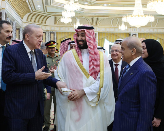 Pakistan'dan İran'a uyarı: Suudi Arabistan'a saldırılar Mekke Anlaşması'nı tetikleyebilir