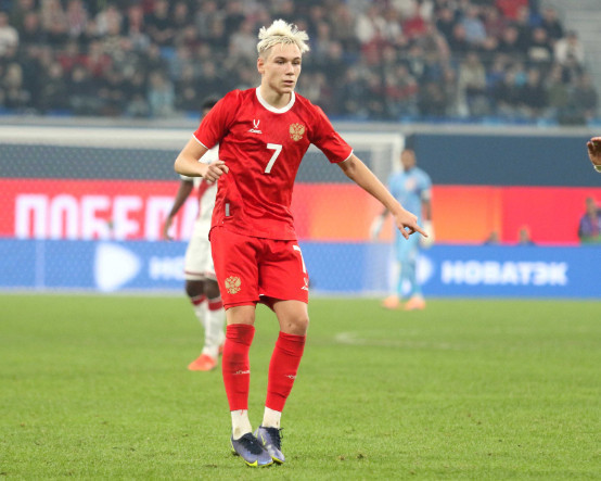 Batrakov ayrılığı duyurdu, taraftara veda etti: Galiba Galatasaray'a transfer olacağım