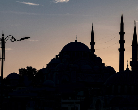 Sosyal sermayenin karanlık yüzü: Devletin bıraktığı boşlukta büyüyen tarikat ve cemaatler