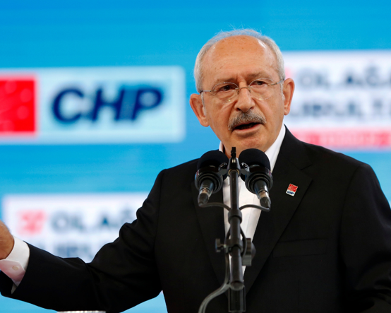 CHP kapıyı araladı ama AKP’nin gözü transferde