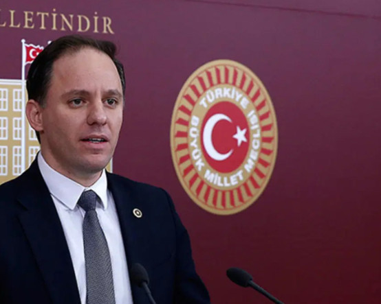 Eşi hakkında soruşturma başlatılan Yeni Partili Yavuzyılmaz: İddiaların amacı ‘fon vurgunu’ meselesinin konuşulmasını engellemek