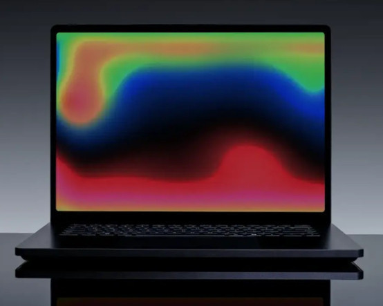 Apple'a meydan okuyan Microsoft, bilgisayarlara daha fazla yapay zeka getiriyor