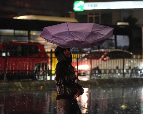 Prof. Dr. Mikdat Kadıoğlu uyardı, İstanbul'da yarın yaşanabilecek tehlikelere dikkat çekti