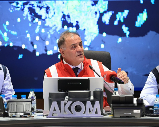 İstanbul'da turuncu alarm | İBB Başkanvekili Aslan: Zorunlu olmadıkça evden çıkmayın