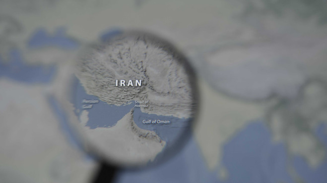 İran'dan Hürmüz Boğazı'nın yeniden açılması için 'savaş tazminatı' şartı