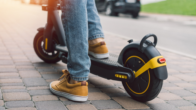 Atina elektrikli scooter denetimini sıkılaştırdı: Sekiz ayda 3 bin 700 ihlal