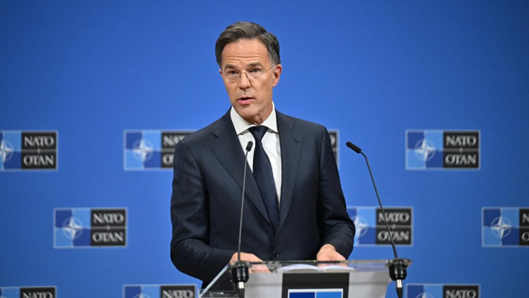 Rutte güne 'Trump haklı' diyerek başladı, Putin’e 'Bizimle oynama' dedi
