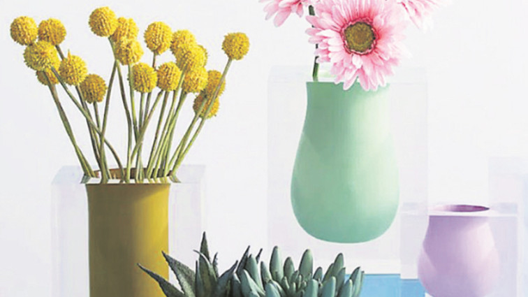 Dali bize gülümsüyor