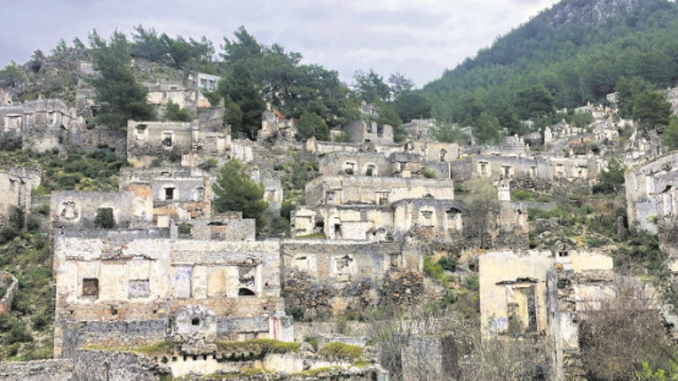 Güneşi penceremde bıraktım