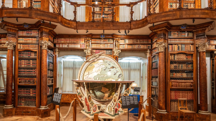 Zamanın durduğu kütüphane: İsviçre'deki manastırda Türkiye'den izler