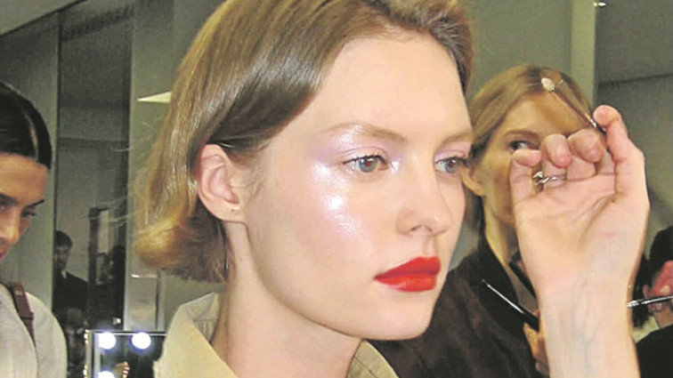 Milano’dan artistik saç ve makyajlar