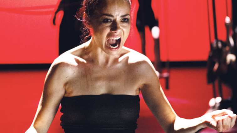 Cevap vermeyen, soru soran, sorduran bir film