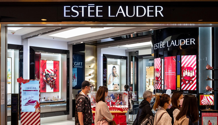 Estée Lauder krizden satın almayla çıkar mı?
