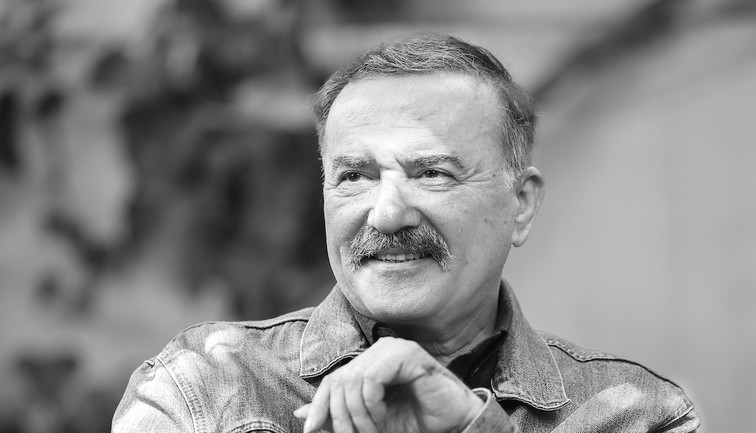 42. Uluslararası İstanbul Kitap Fuarı’nın Onur Yazarı Murathan Mungan: “Bir kalemin diriliğini 50 yıl koruması kolay iş değil”