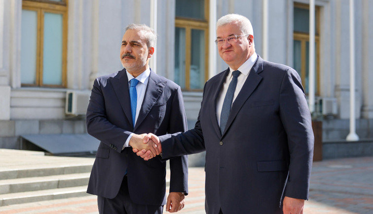 Dışişleri Bakanı Fidan Kiev’de: 'Cumhurbaşkanı Erdoğan’ın ev sahipliğinde liderler İstanbul’da buluşabilir'