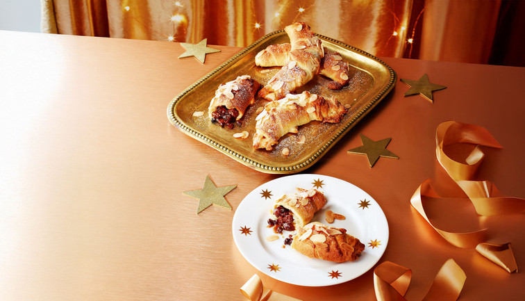 Yılbaşına Fransız dokunuşu: Turta dolgulu ve badem ezmeli kruvasan