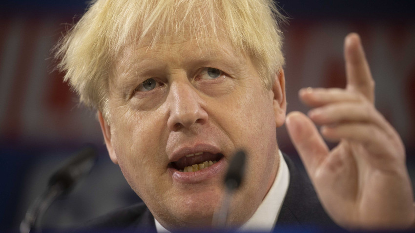İngiltere Başbakanı Johnson, Putin'i Buça'da savaş suçu işlemekle itham etti