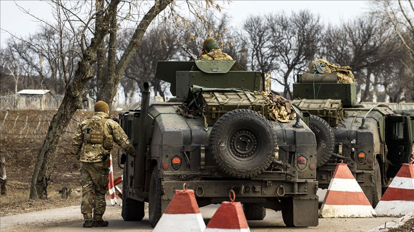 NATO ve Batı ülkeleri, Ukrayna'ya askeri teçhizat ve silah sağlamaya başladı