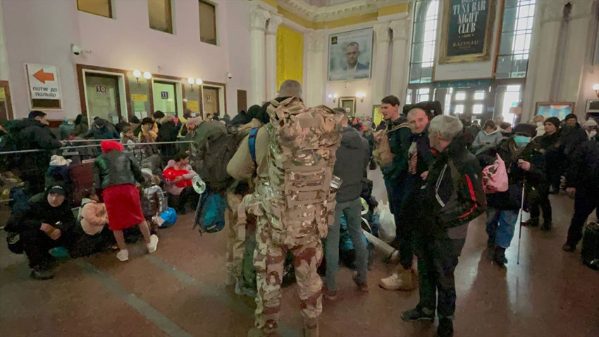 Belaruslu yabancı savaşçılar Rusya’ya karşı mücadele için Lviv’den yola çıktı   