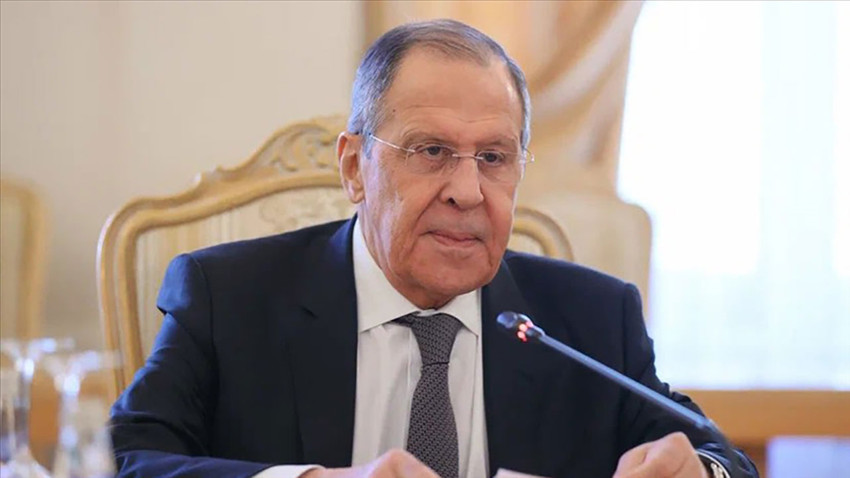 Lavrov: Ukrayna'da NATO barış gücü Rus askeriyle çatışmaya sebep olacak