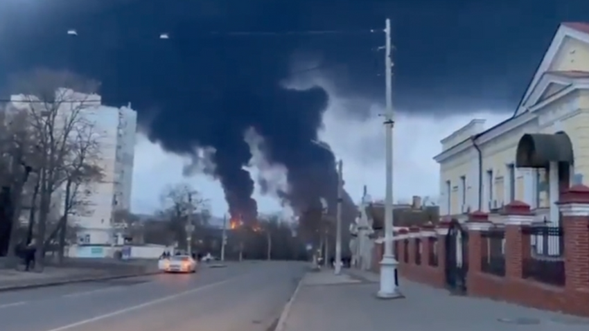 Rusya, Odessa’da petrol rafinerisi ve akaryakıt deposunu vurdu