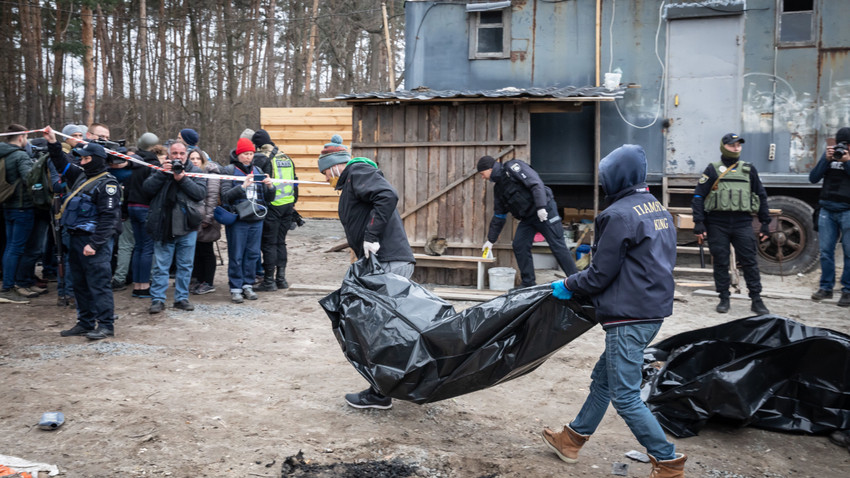 BM, Ukrayna'nın Buça kentini inceledi: 280 cesedin olduğu toplu mezarlar var