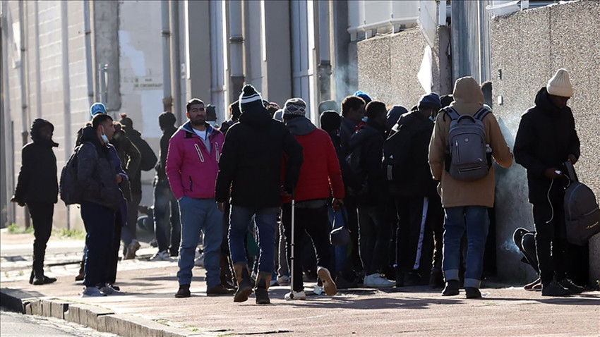 İngiltere'de düzensiz göçmen planı: 10 bin kilometre uzaklıktaki Ruanda'ya gönderilecekler