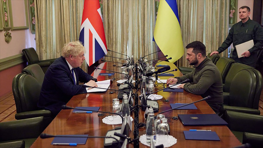 Johnson ve Zelenskiy, Ukrayna için uzun vadeli güvenlik çözümü arayışında