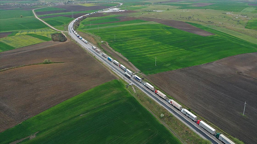 Bulgaristan'a açılan Hamzabeyli Sınır Kapısı'nda TIR kuyruğu