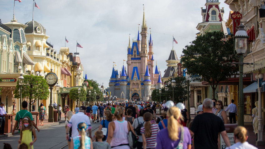 ABD'de Florida meclisi, Walt Disney eğlence merkezinin özerkliğini feshetti