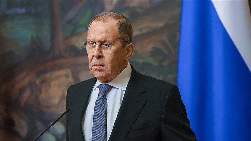 Lavrov: Ukraynalılar kaderlerini kendileri belirleyecek