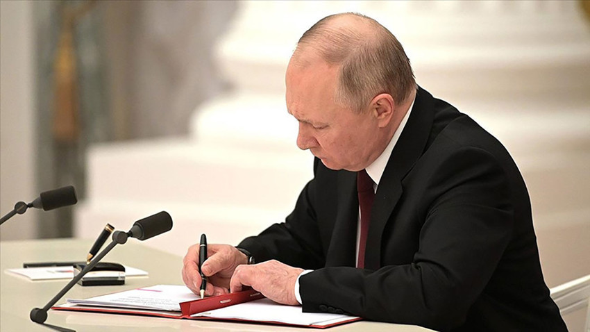 Putin imzaları: Yaptırım listesindekilere yeni yaptırım