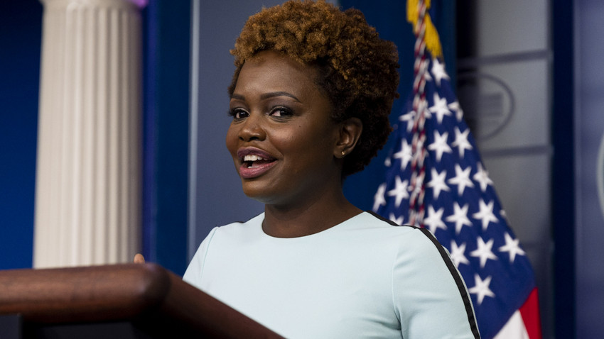 Karine Jean-Pierre, Beyaz Saray’ın ilk siyahi ve  LGBTQ+  sözcüsü oldu