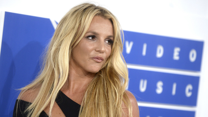 Britney Spears bebeğini kaybetti