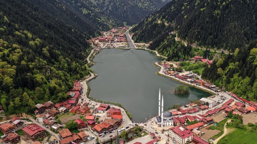 Turizm sezonunu açan Trabzon'da rezervasyonların ilk dört sırasında Ürdün, İsrail, Umman ve Kuveytli turistler geliyor