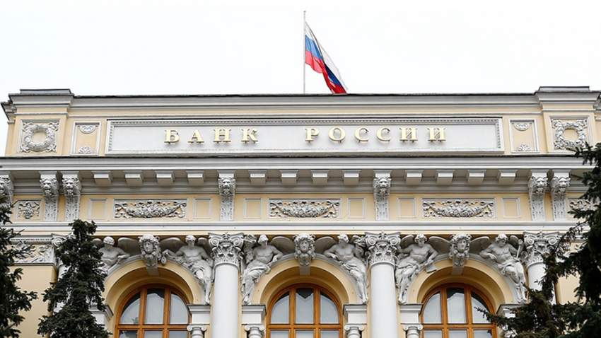 Rusya’da açığa satış ve kaldıraçlı döviz işlemlerine yönelik yasaklar kalkıyor
