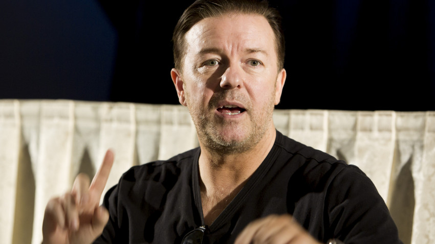 Netflix’te Ricky Gervais krizi: Trans şakalarına tepki yağdı