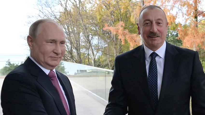 Vladimir Putin, Azerbaycan Cumhurbaşkanı İlham Aliyev ile görüştü