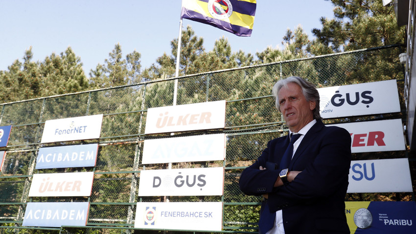 Jorge Jesus Fenerbahçe ile sözleşme imzaladı