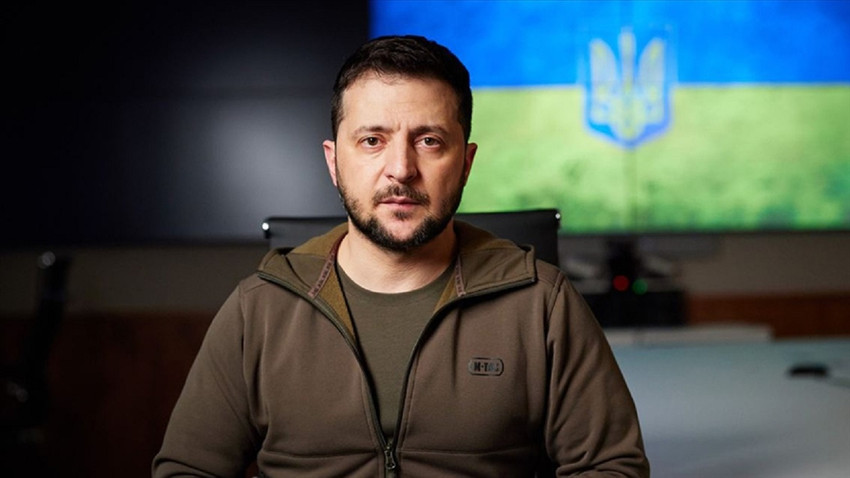 Zelenskiy: Yüz gündür Ukrayna'yı savunuyoruz, zafer bizimdir