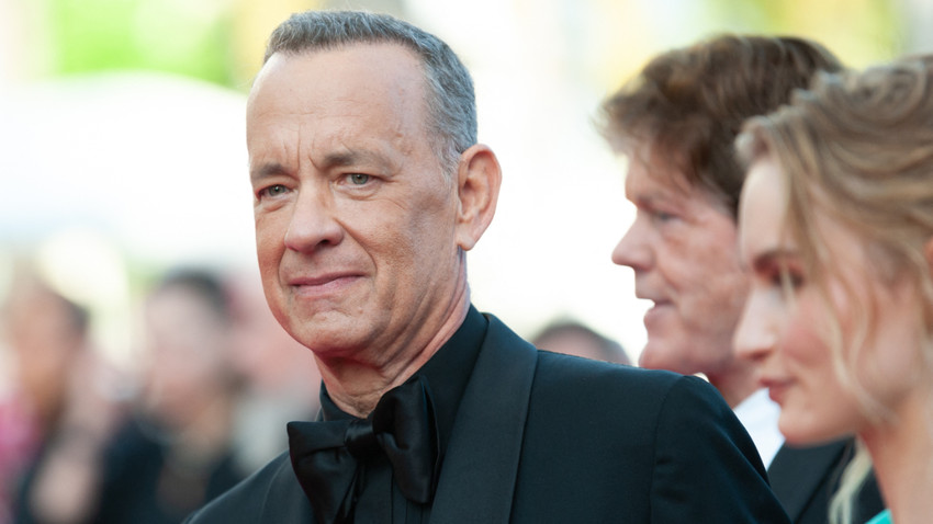 Sağlık sorunlarıyla gündemde: Tom Hanks karısını iten bir hayrana hakaret etti