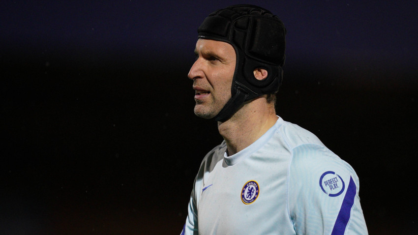 Petr Cech, Chelsea'deki görevlerinden ayrılacak