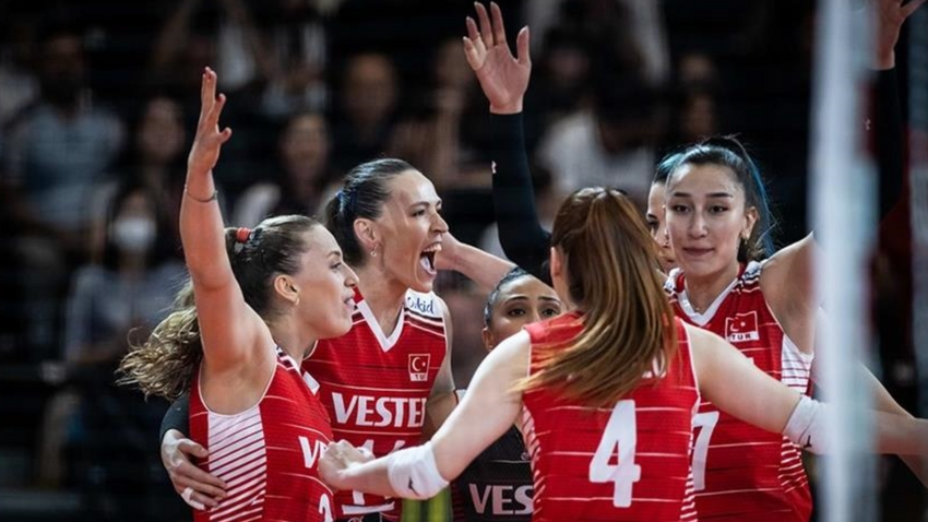 A Milli Kadın Voleybol Takımı'nı 1 günde 2 maç bekliyor