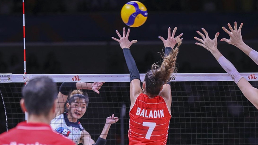 A Milli Kadın Voleybol Takımı yarı finalde