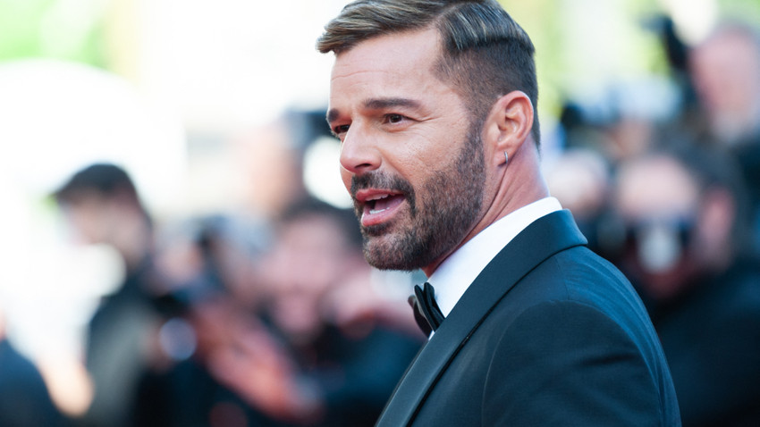 Ricky Martin'e cinsel istismar suçlaması